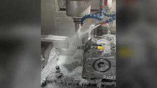 Inserto centrale CNC di precisione per apparecchiature di spruzzatura