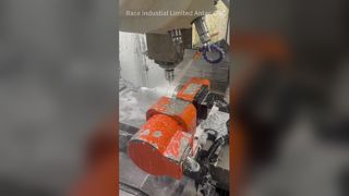 Produzione personalizzata di pezzi di tornitura CNC di precisione