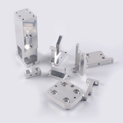 Parti di fresatura CNC a basso volume Rivestimento in polvere Parti hardware CNC