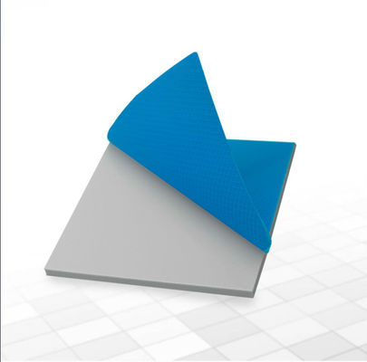 Isolamento elettrico a pad di silicone conduttivo termico versatile