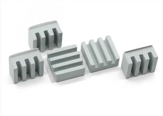 Compatto diffusore di calore in ceramica resistente alle alte temperature progettato
