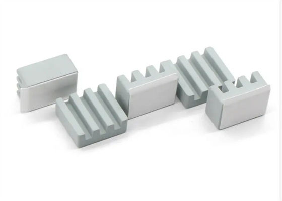 Compatto diffusore di calore in ceramica resistente alle alte temperature progettato