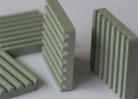 OEM Sink di calore in ceramica Conduttività termica Leggerezza Alta resistenza