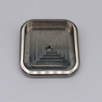 Acciaio inossidabile 1.4301 / 304 Parti di fresatura CNC 88.5x27.8x88.5 per lavorazioni di precisione