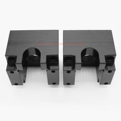 Parti di lavorazione CNC personalizzate di alta precisione professionale con superficie anodizzata di spruzzo di polvere